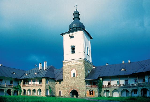 Turnul clopotniței (Mănăstirea Neamț)