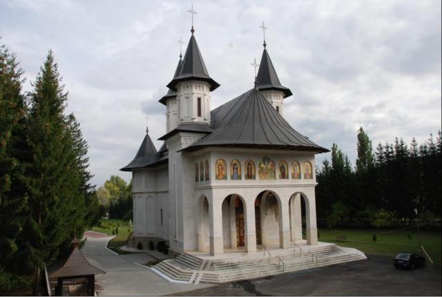 Biserica „Sfântul Ioan Iacob” de la Neamț