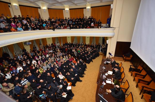 Imagini de la Conferința IPS Hierotheos Vlachos la Iași