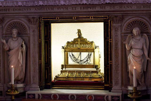Cinstitul lanț al Sfântului Apostol Petru, Basilica San Pietro in Vincoli, Roma