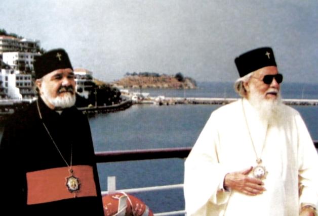 IPS Antonie Plămădeală împreună cu Patriarhul Teoctist