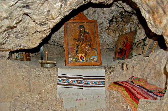 Peștera Sfântului Cuvios Ioan Damaschin
