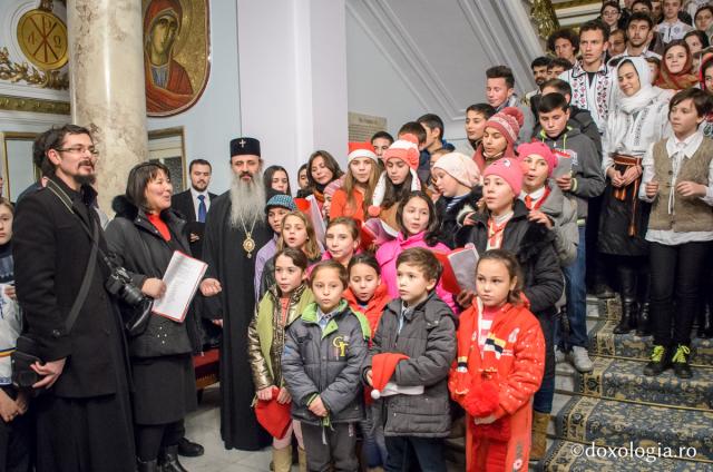 Colindători la Reședința Mitropolitană - filialele ATOR: Iași, Tg. Neamț, Roznov, Pașcani, Holm, Podoleni și Belcești