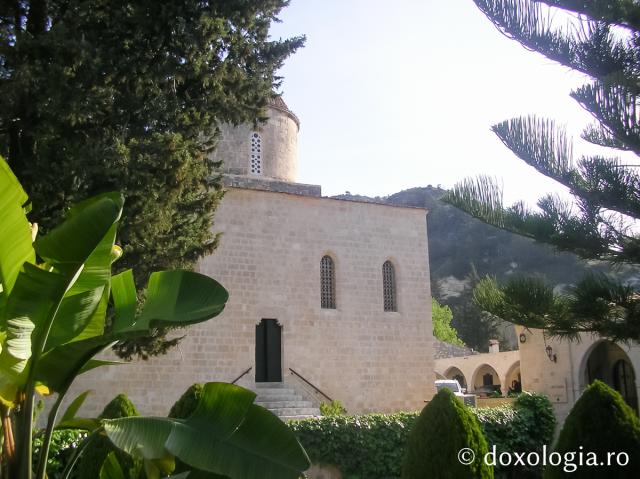 Mănăstirea Sfântului Neofit din Pafos, insula Cipru - galerie FOTO