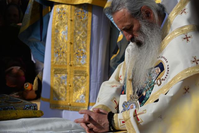 Rugăciune și binecuvântare la Sărbătoarea Hramului Mănăstirii Neamț