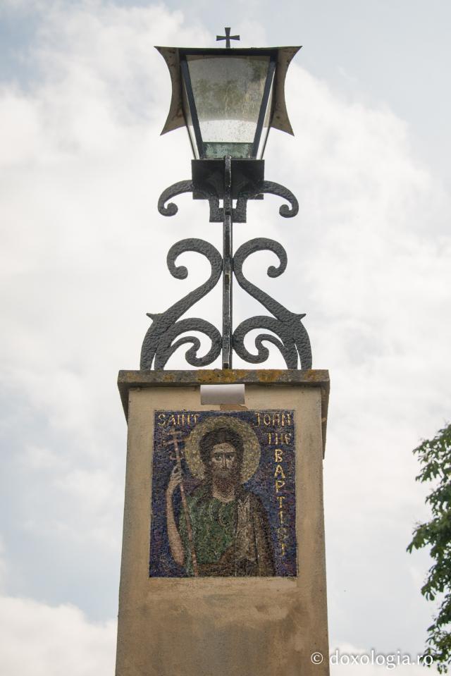 Sfântul Ioan Botezătorul - Mozaic