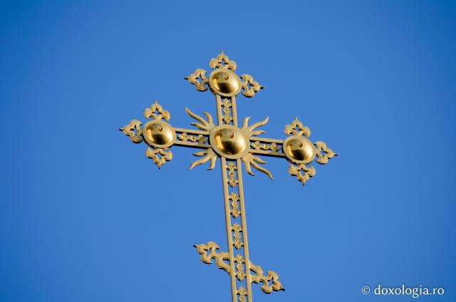 (Foto) Acasă la Sfântul Cuvios Onufrie de la Vorona