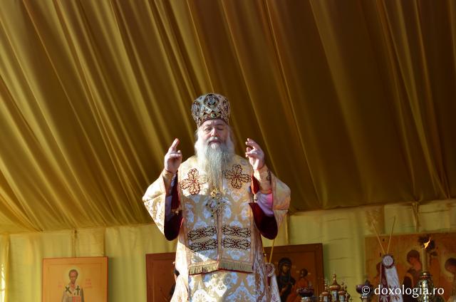 (Foto) Hramul Sfintei Parascheva, 2015