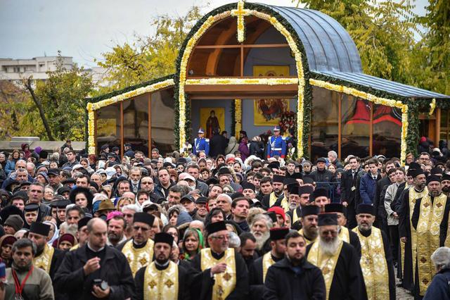 Galerie FOTO! Frânturi din ziua Sfântului Dimitrie cel Nou, Ocrotitorul Bucureștilor