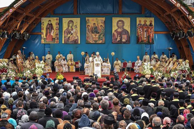 Galerie FOTO! Frânturi din ziua Sfântului Dimitrie cel Nou, Ocrotitorul Bucureștilor