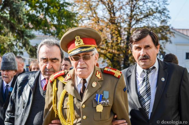 Veterani de război vrednici de „Crucea Moldavă” - GALERIE FOTO