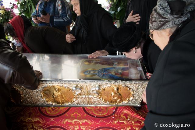 Ultimii pelerini la sărbătoarea Sfintei Parascheva de la lași, 2015 - Galerie FOTO
