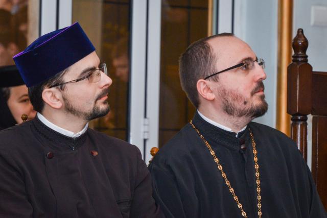 Colindători la Reședința Mitropolitană - Anul I, Teologie Iași