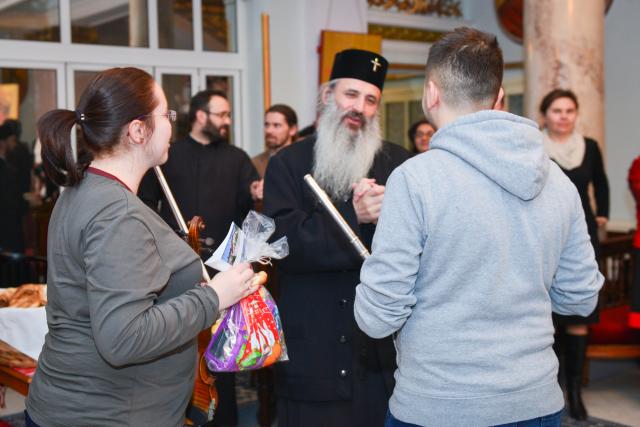 Colindători la Reședința Mitropolitană - Lucian Cheran și Adelina Stanciu