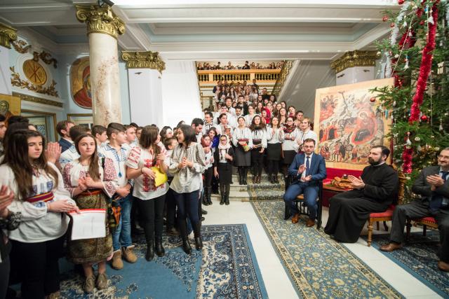 Colindători la Reședința Mitropolitană - Filialele ATOR din Moldova