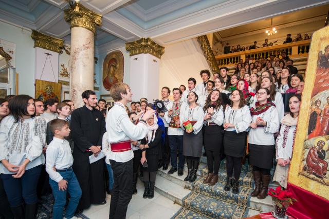 Colindători la Reședința Mitropolitană - Filialele ATOR din Moldova