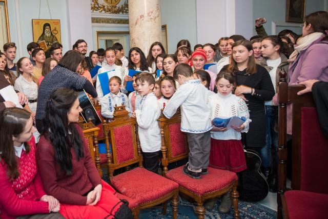 Colindători la Reședința Mitropolitană - Filialele ATOR din Moldova