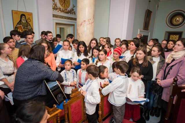 Colindători la Reședința Mitropolitană - Filialele ATOR din Moldova