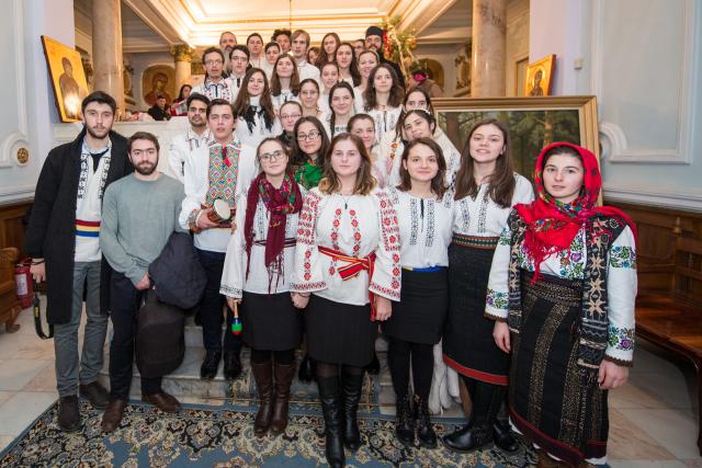 Colindători la Reședința Mitropolitană - Filialele ATOR din Moldova