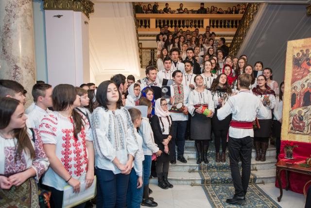 Colindători la Reședința Mitropolitană - Filialele ATOR din Moldova