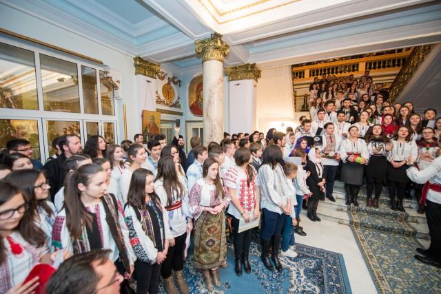 Colindători la Reședința Mitropolitană - Filialele ATOR din Moldova