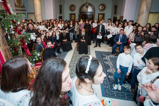 Colindători la Reședința Mitropolitană - Filialele ATOR din Moldova