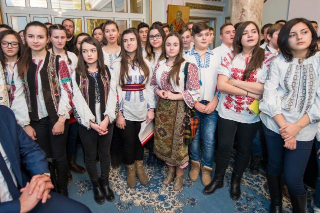 Colindători la Reședința Mitropolitană - Filialele ATOR din Moldova