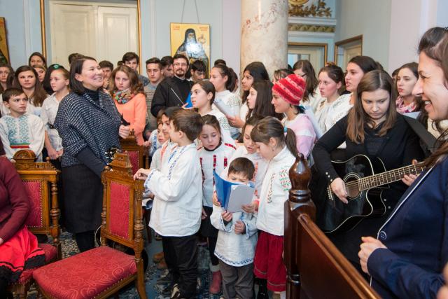 Colindători la Reședința Mitropolitană - Filialele ATOR din Moldova