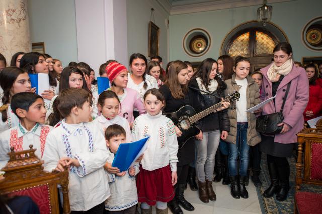Colindători la Reședința Mitropolitană - Filialele ATOR din Moldova