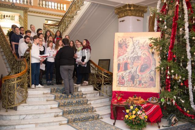 Colindători la Reședința Mitropolitană - Parohia Aroneanu