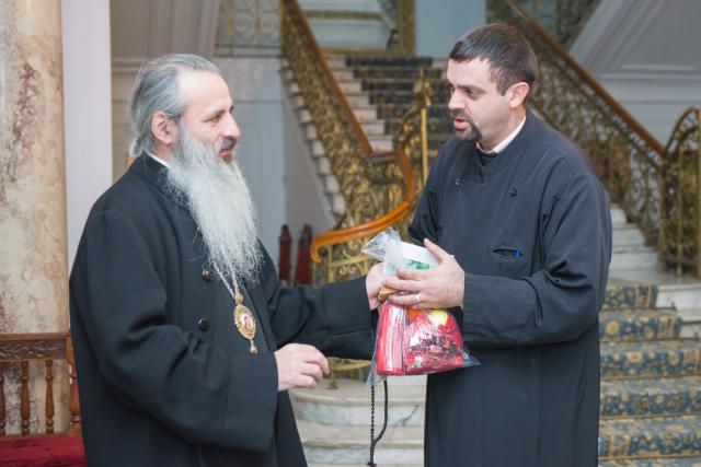 Colindători la Reședința Mitropolitană - Parohia Bâcu, Iaşi