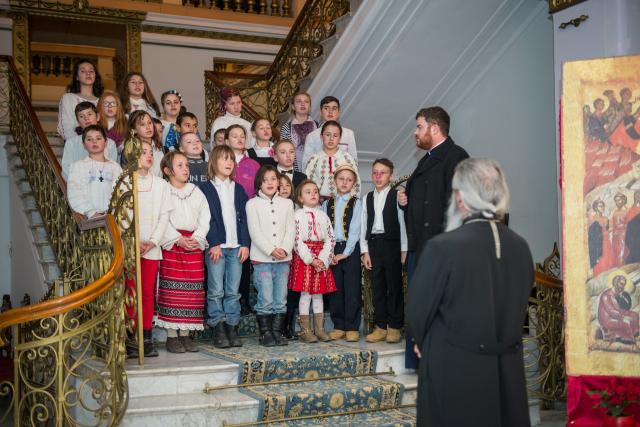 Colindători la Reședința Mitropolitană - Parohia Doroșcani