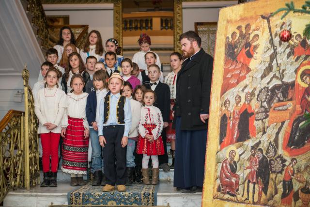 Colindători la Reședința Mitropolitană - Parohia Doroșcani