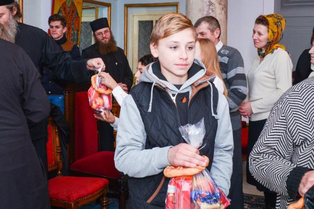 Colindători la Reședința Mitropolitană - Parohia Moimești-Popricani