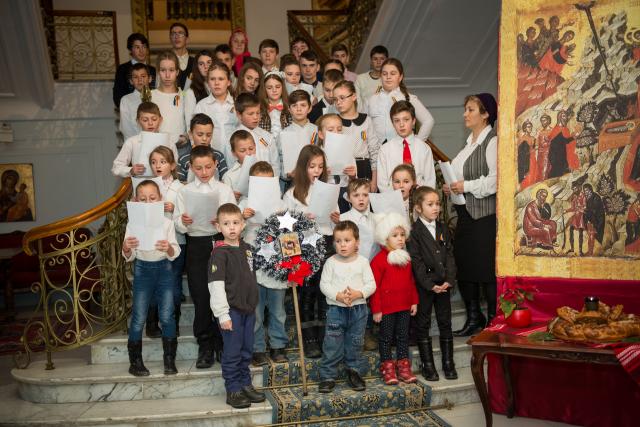 Colindători la Reședința Mitropolitană - Parohia Țipilești, Iași