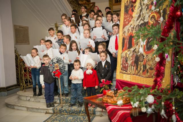 Colindători la Reședința Mitropolitană - Parohia Țipilești, Iași