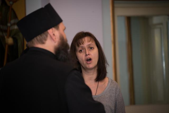Colindători la Reședința Mitropolitană - preotul Constantin Ipatov cu familia