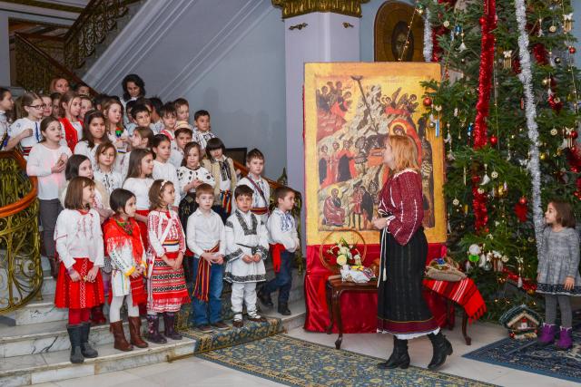 Colindători la Reședința Mitropolitană - Școala Varlaam