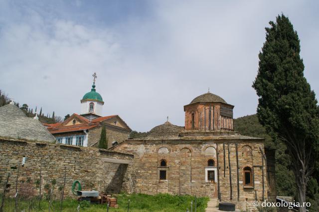 (Foto) Schitul Bogoroditsa – Athos