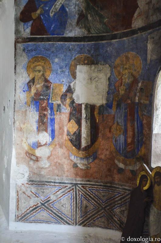 (Foto) Frumusețea locurilor sfinte de pe Muntele Olimp – Biserica „Sfântul Nicolae”