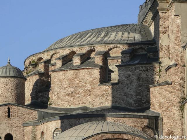 Aghia Sofia din Constantinopol - una dintre cele mai mari și impresionante clădiri din lume (galerie FOTO)