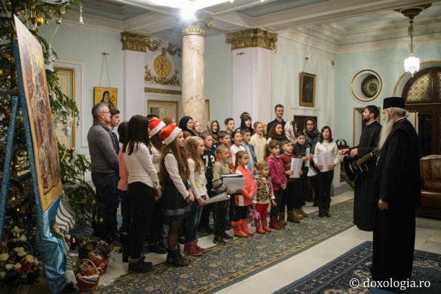 Colindători la Reședința Mitropolitană 2016 - Parohia Moimești-Popricani
