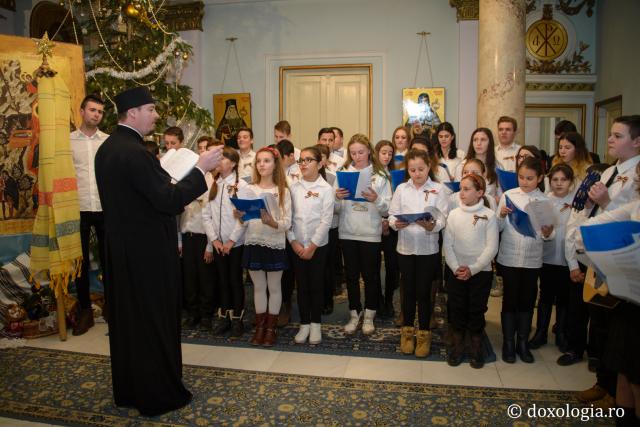 Colindători la Reședința Mitropolitană 2016 - Parohia Orzeni