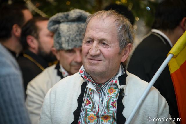 Colindători la Reședința Mitropolitană 2016 - Grup de colindători din Basarabia