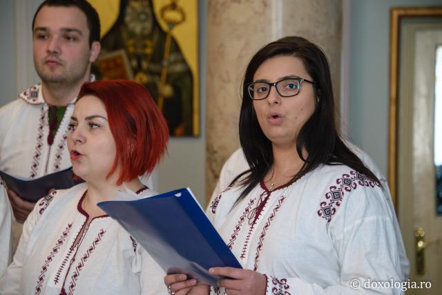Colindători la Reședința Mitropolitană 2016 - Corul profesorilor de la Colegiul Național „Octav Băncilă”