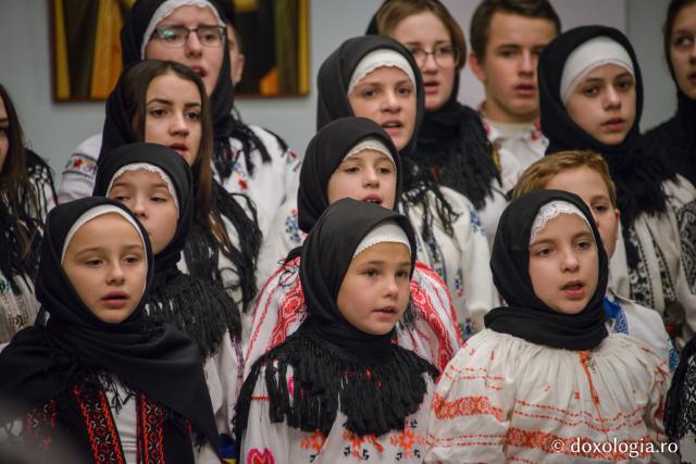 Colindători la Reședința Mitropolitană 2016 - Parohia Vorona, Botoșani