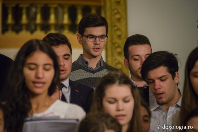 Colindători la Reședința Mitropolitană 2016 - Voluntarii Pro Vita Iași