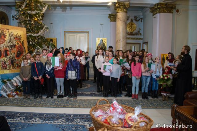Colindători la Reședința Mitropolitană 2016 - Parohia Liteni, Belcești