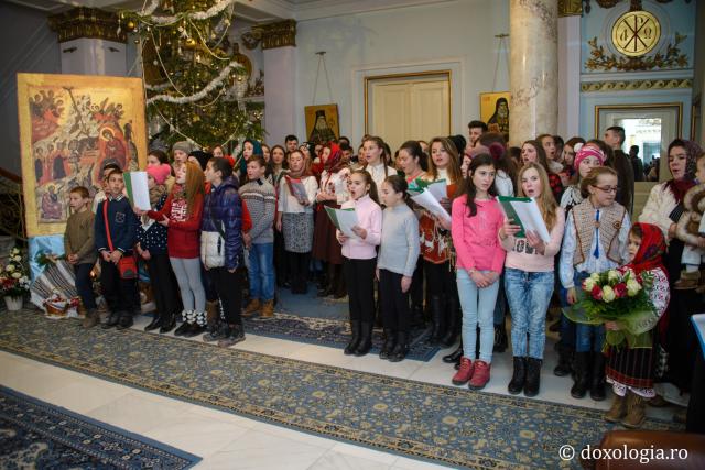 Colindători la Reședința Mitropolitană 2016 - Parohia Liteni, Belcești