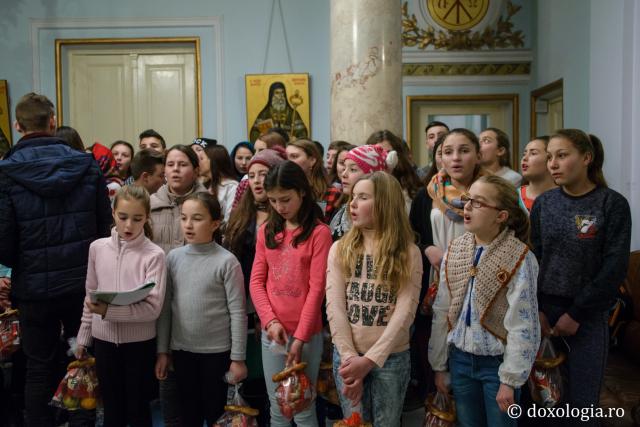 Colindători la Reședința Mitropolitană 2016 - Parohia Liteni, Belcești